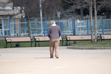 Harrison Township, Michigan / ABD - 19 Nisan 2020: Corona Virüsü sırasında Michigan Metro Parkı etkinliği.