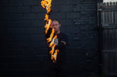 Detroit, Michigan / USA - 06-22-2019: itfaiyeci rutinini uyguluyor