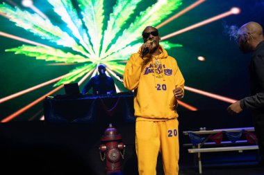 Snoop Dogg, Detroit, Michigan Fillmore 'da canlı performans sergiliyor. 01.26.2020