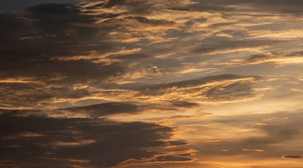 Céus Vibrantes Estão Movendo Pôr Sol Baía — Fotografia de Stock