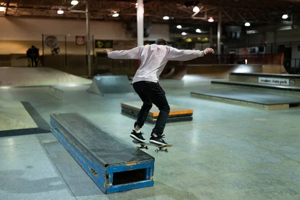 Royal Oak Michigan Eua Patinadores Praticando Seus Truques Modern Skate — Fotografia de Stock