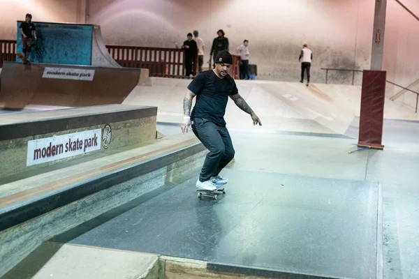 Royal Oak Michigan Eua Patinadores Praticando Seus Truques Modern Skate — Fotografia de Stock