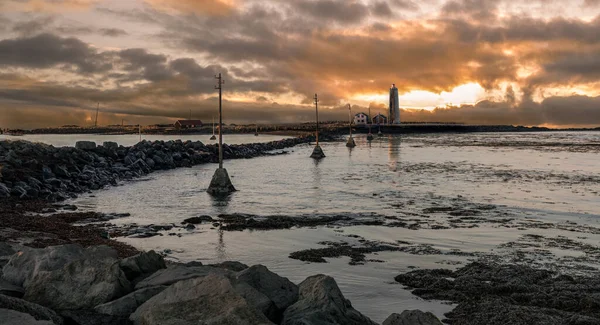 Zonsondergang Achter Vuurtoren — Stockfoto