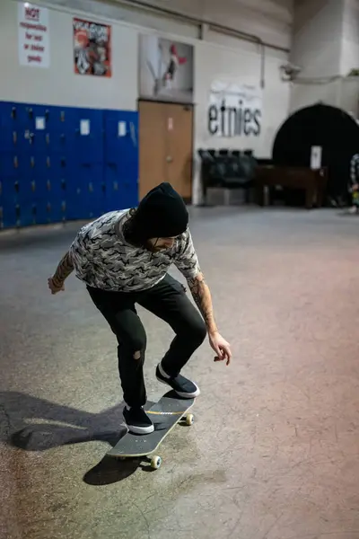 Royal Oak Michigan Usa Skaters Practicing Tricks Modern Skate Park — Stock Photo, Image