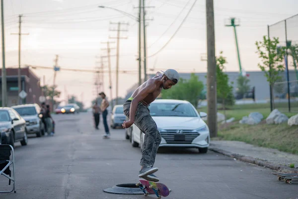 Detroit Michigan Eua 2019 Skaters Executando Truques Parque Skate Detroit — Fotografia de Stock