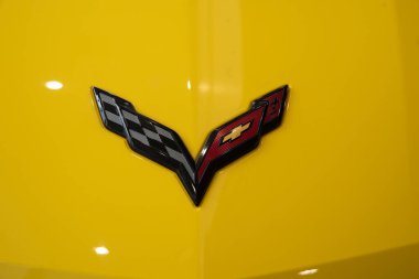 Toledo, Ohio, ABD - 02.07.2020: Büyük Toledo Otomobil Fuarı 2020, The Blade tarafından sunuldu, en yeni araç modelleri ve otomotiv teknolojisinde son gelişmeler.