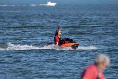 Corona Virüsü Covid 19 salgını sırasında Michigan Metro Park etkinliği.