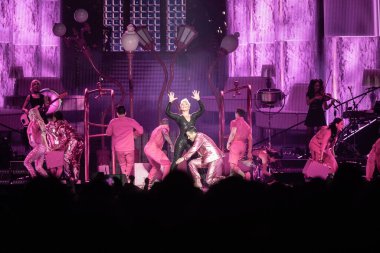 Detroit, Michigan, ABD - 04.26.2019: Özel konuk Julia Michaels ile Little Caesar 's Arena' da canlı performans