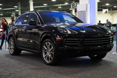Novi, Michigan, ABD - 01.04.2020: Güneydoğu Michigan Otomobil Fuarı ve 2020 otomobil ve kamyonun tamamı.