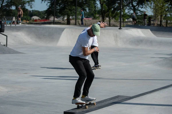 Detroit Michigan Usa 2019 Skater Üben Ihre Skateboard Tricks Skatepark — Stockfoto