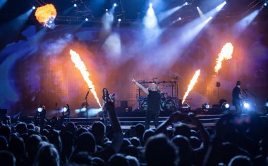 Detroit, Michigan, ABD - 03.05.2019: Özel konuk Three Days Grace ile Little Caesar 's Arena' da canlı performans