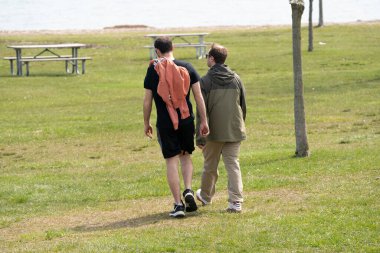 Harrison Township, Michigan, ABD - 28 Nisan 2020: Covid-19 Corona Virüsü sırasında Michigan Metro Parkı etkinliği.