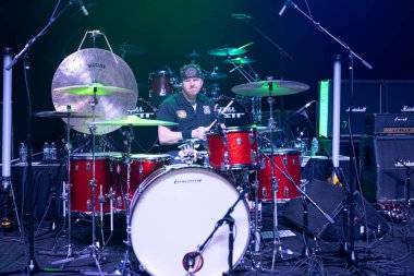 Detroit, Michigan / USA - 12-28-2019: Detroit Fillmore 'da RATT için özel konuk olarak sunucu