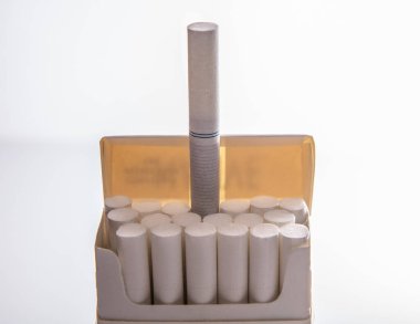 Bir sigara daha seni çağırıyor.