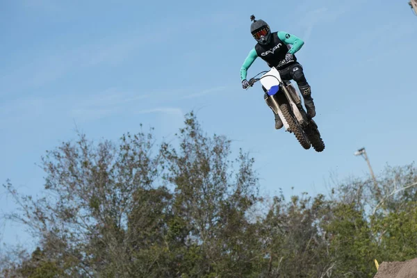 Orlando Florida Usa 2018 Motocross Riders Oefenen Trucs Vaardigheden Hun — Stockfoto