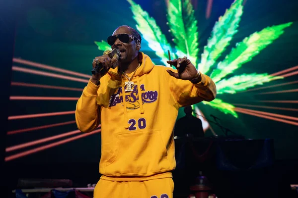 Snoop Dogg在美国密歇根州底特律的Fillmore现场表演 2020 — 图库照片