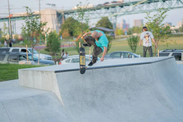 Detroit Michigan Usa 2019 Skaters Skate Park Στο Detroit — Φωτογραφία Αρχείου