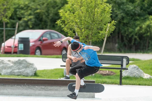 Detroit Michigan Usa 2019 Skaters Oefenen Hun Skateboard Skills Een — Stockfoto