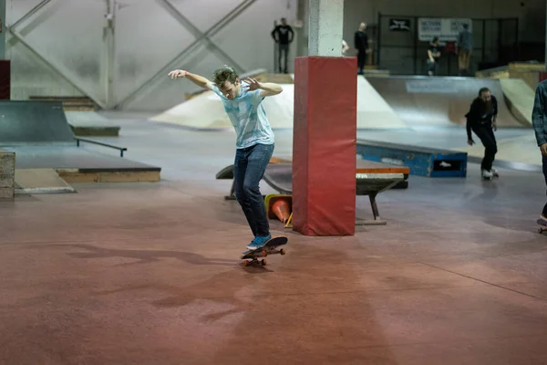 Detroit Michigan Estados Unidos 2019 Los Patinadores Línea Los Patinadores —  Fotos de Stock