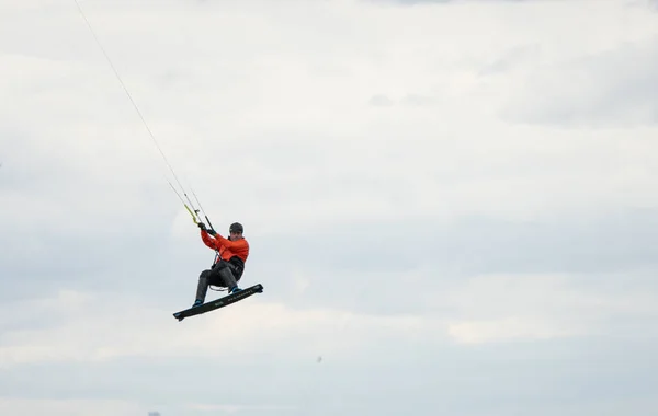Harrison Township Michigan Usa Květen 2020 Kite Boardisté Windsurfaři Cvičí — Stock fotografie