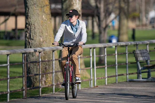 Harrison Township Michigan Usa April 2020 Michigan Metro Park Activity — Stock Photo, Image