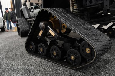 Toledo, Ohio, ABD - 02.07.2020: Büyük Toledo Otomobil Fuarı 2020, The Blade tarafından sunuldu, en yeni araç modelleri ve otomotiv teknolojisinde son gelişmeler.