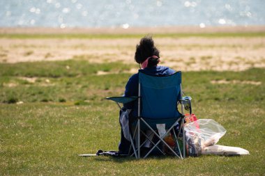 Harrison Township, Michigan, ABD - 08 Nisan 2020: Covid-19 Corona Virüsü sırasında Michigan Metro Parkı etkinliği.