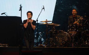Orlando, Florida, ABD - 06.26.2018: Hall ve Oates, Amway Center 'da Train ile canlı performans sergiliyor.