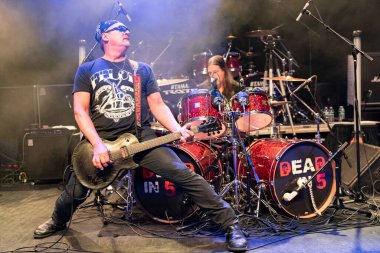 Detroit, Michigan, ABD - 12.28.2019: Detroit Fillmore 'da RATT' nin açılış performansı olarak 5 'te Ölü.