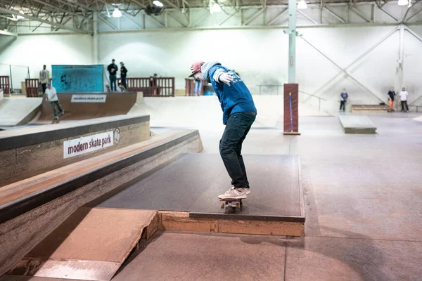 Royal Oak Michigan Usa Bruslaři Cvičí Své Triky Modern Skate — Stock fotografie