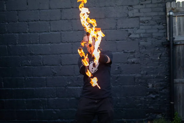 Detroit Michigan Usa 2019 Fire Performer Practices His Routine — Stock Photo, Image