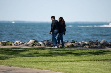 Harrison Township, Michigan, ABD - 31 Mayıs 2020: Covid-19 Corona Virüsü sırasında Michigan Metro Parkı etkinliği.