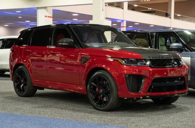 Novi, Michigan, ABD - 01.04.2020: Güneydoğu Michigan Otomobil Fuarı ve 2020 otomobil ve kamyonun tamamı.