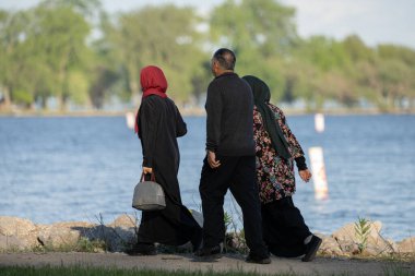 Harrison Township, Michigan - ABD - 05.29.2020: Corona Virüsü sırasında Michigan Metro Parkı etkinliği.