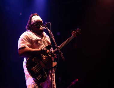 Orlando, Florida, ABD - 09.01.2018: Trae Pierce ve Rahibe Hazel 'ın T Stones açılışı Orlando, Florida' daki House of Blues 'da canlı performans sergiledi.