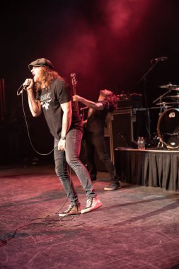 Detroit, Michigan, ABD - 02.16.2019: Candlebox Fillmore 'da canlı performans