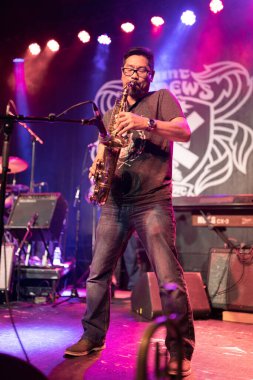 Detroit, Michigan / USA - 02.08.2020: Yurtiçi Sorunlar rock and pop grubu Verve Pipe için özel konuk olarak sahne aldı