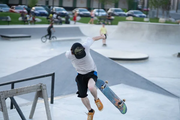 Detroit Michigan Estados Unidos 2019 Los Patinadores Realizan Trucos Skate — Foto de Stock