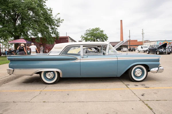 Vintage Car Show Eastern Market Detroit — стокове фото