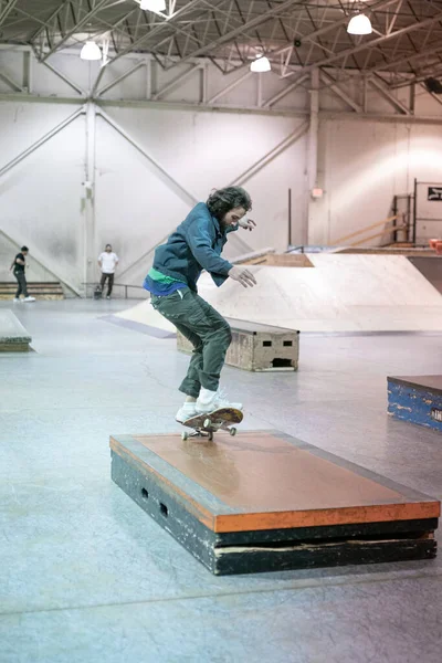 Royal Oak Michigan Usa Skater Üben Ihre Tricks Modern Skate — Stockfoto