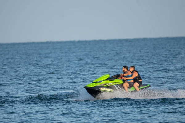 Wasserfahrzeuge Und Jetskis Auf Den Großen Seen — Stockfoto