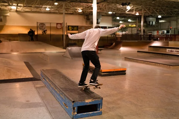 Royal Oak Michigan Eua Patinadores Praticando Seus Truques Modern Skate — Fotografia de Stock