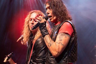 Detroit, Michigan / USA - 12-28-2019: RATT Fillmore 'da canlı performans sergiliyor özel konuklar Dead In 5 and Artificial Agent