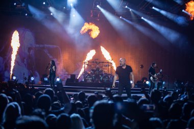 Detroit, Michigan, ABD - 03.05.2019: Özel konuk Three Days Grace ile Little Caesar 's Arena' da canlı performans