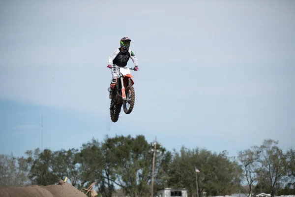 Orlando Florida Usa 2018 Motocross Fahrer Üben Einem Sonnigen Tag — Stockfoto