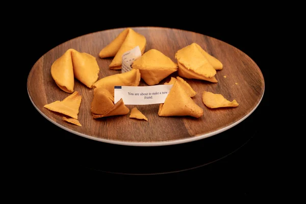 Crisp Sugary Fortune Cookies Wooden Brown Plate Isolated Black — Stock Photo, Image