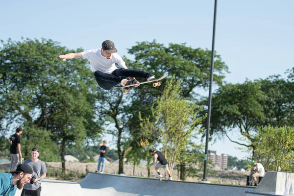 Detroit Michigan Usa 2019 Skaters Practice Skateboard Tricks Detroit Skate — Stock Photo, Image