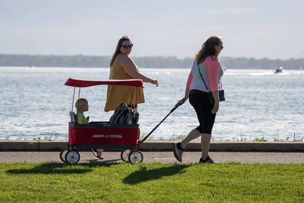 Harrison Township Michigan Mei 2020 Michigan Metro Park Activiteit Tijdens — Stockfoto