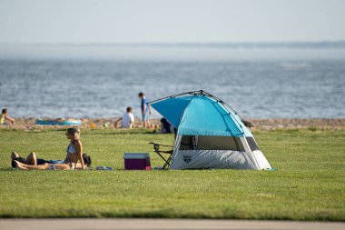 Corona Virüsü Covid 19 salgını sırasında Michigan Metro Park etkinliği.