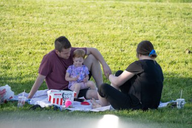 Corona Virüsü Covid 19 salgını sırasında Michigan Metro Park etkinliği.